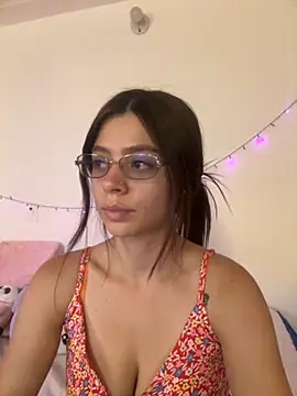 Danna Myst online show from 25, 10, 2025