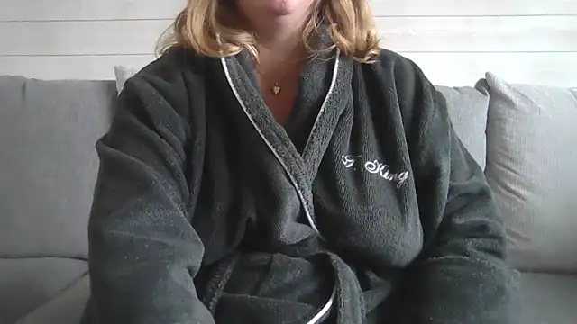 Snapshot of sizha6 chatting on 23, 10, 2025 sizha6 online show from 23, 10, 2025