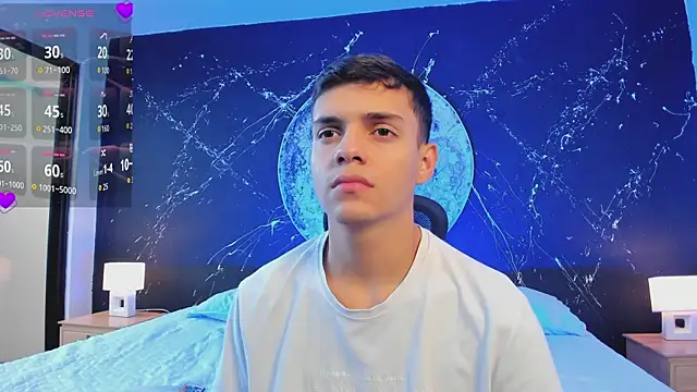 Snapshot of JacobRoberts1 chatting on 12, 10, 2025 JacobRoberts1 online show from 12, 10, 2025