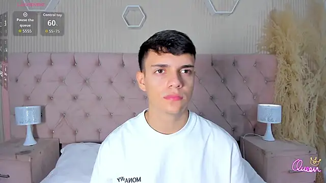 JacobRoberts1 online show from 5, 1, 2026