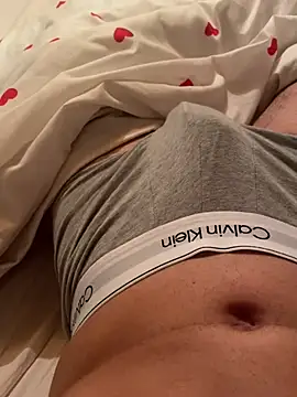 Snapshot of tiago499 chatting on 15, 2, 2025 tiago499 online show from 15, 2, 2025