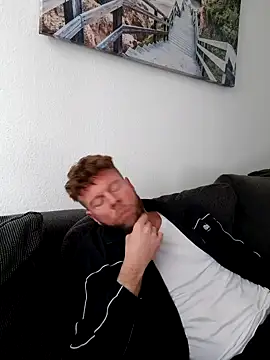 xXCR07xX online show from 23, 2, 2025