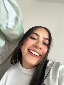 Snapshot of Ivanna_West chatting on 12, 10, 2025 Ivanna West online show from 12, 10, 2025