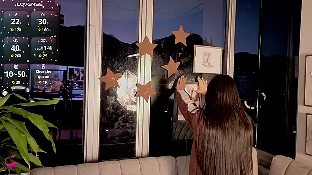 Snapshot of Ivanna_West chatting on 21, 11, 2025 Ivanna West online show from 21, 11, 2025