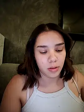 EmmaSulivan online show from 4, 12, 2025