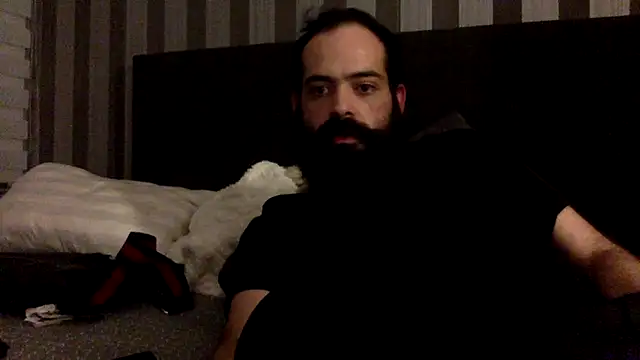 Snapshot of guccititi chatting on 1, 10, 2025 guccititi online show from 1, 10, 2025