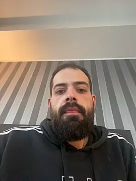 guccititi online show from 4, 11, 2025