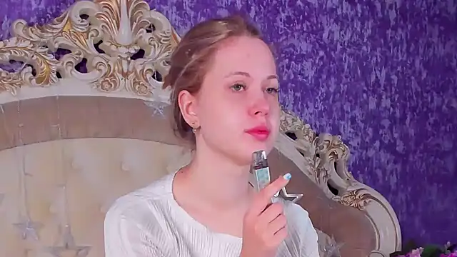 Snapshot of BECKI_VRES chatting on 8, 3, 2025 BECKI VRES online show from 8, 3, 2025