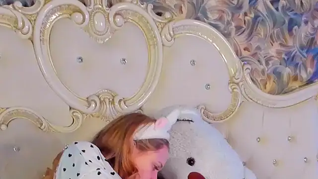 Snapshot of BECKI_VRES chatting on 18, 3, 2025 BECKI VRES online show from 18, 3, 2025