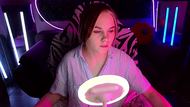 Dyna bae online show from 10, 11, 2025