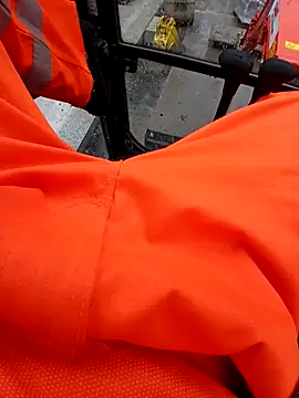 Eusuntnoulgigolo online show from 19, 11, 2025