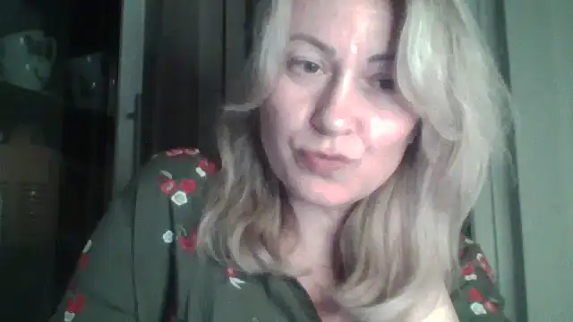 Mary888x online show from 5, 3, 2025