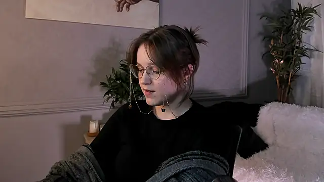 Snapshot of Rada_Woods chatting on 12, 3, 2025 Rada Woods online show from 12, 3, 2025