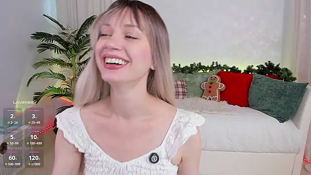 Snapshot of angel_claire chatting on 3, 12, 2025 angel claire online show from 3, 12, 2025