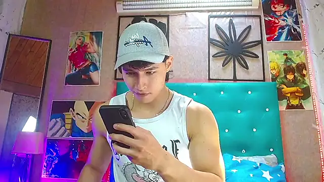 LiamAndrewzz online show from 25, 10, 2025