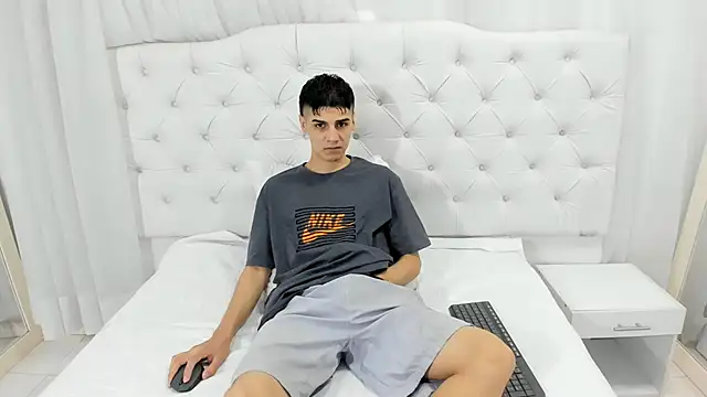 frank jhonsson online show from 25, 11, 2025