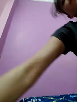 Snapshot of Kavyacute08 chatting on 8, 3, 2025 Kavyacute08 online show from 8, 3, 2025