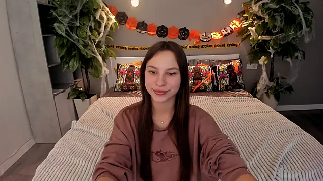 PaigePrado online show from 29, 10, 2025