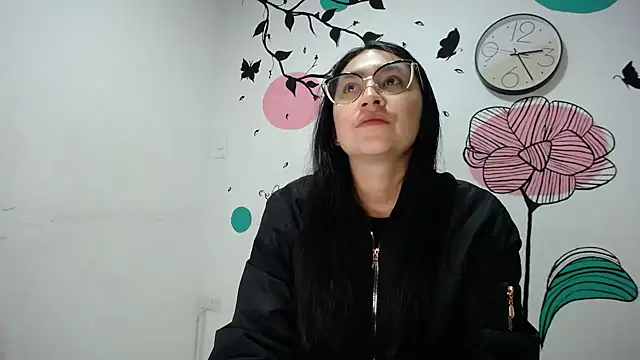 Snapshot of Arielle_lov chatting on 28, 2, 2025 Arielle lov online show from 28, 2, 2025