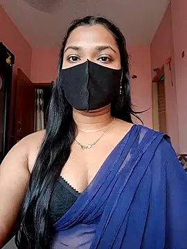 Snapshot of Sweety-2 chatting on 5, 3, 2025 Sweety-2 online show from 5, 3, 2025