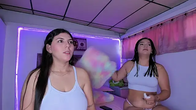 Cristal Smith20 online show from 11, 10, 2025