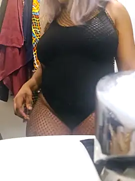 Louna45dv online show from 17, 2, 2025