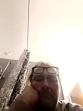 olviasssl77 online show from 16, 9, 2025