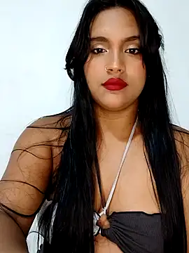 Snapshot of victoria_roussee chatting on 22, 3, 2025 victoria roussee online show from 22, 3, 2025