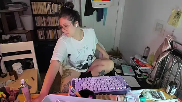 Rosiee69  online show from 16, 11, 2025