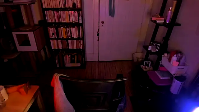 Rosiee69  online show from 12, 3, 2026