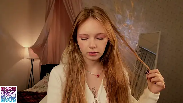 Snapshot of boozekirs_ chatting on 17, 10, 2025 boozekirs online show from 17, 10, 2025