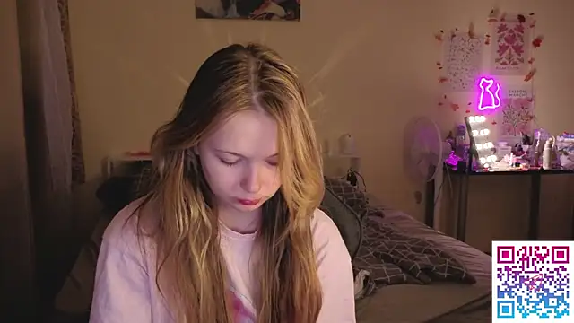 Snapshot of boozekirs_ chatting on 27, 10, 2025 boozekirs online show from 27, 10, 2025