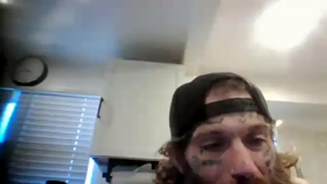 AmerikanDadd317 online show from 28, 3, 2026