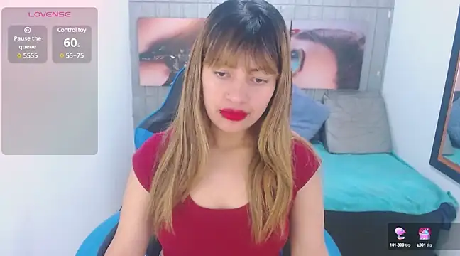 Snapshot of Rihana_Milan chatting on 1, 3, 2025 Rihana Milan online show from 1, 3, 2025