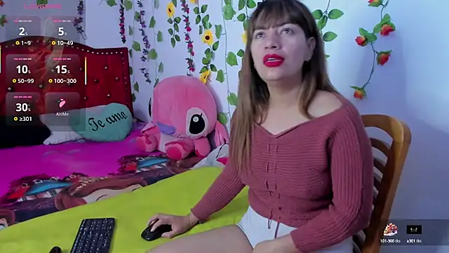 Snapshot of Rihana_Milan chatting on 4, 10, 2025 Rihana Milan online show from 4, 10, 2025