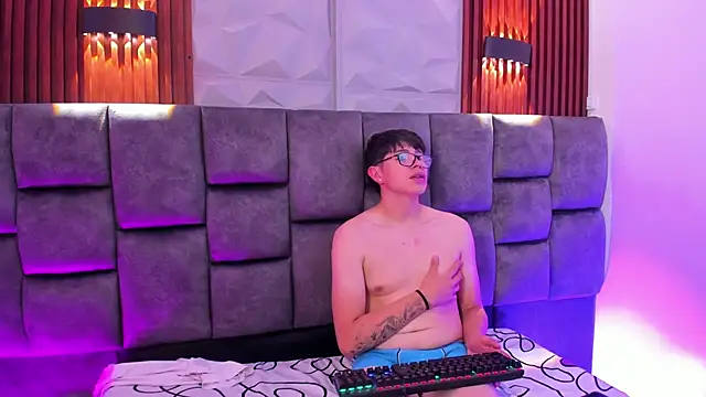 Evie Demn7 online show from 24, 2, 2025