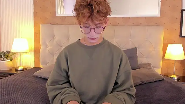 iiangel  online show from 7, 11, 2025