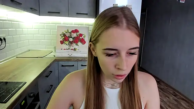 Snapshot of AnnNorriss chatting on 1, 12, 2025 AnnNorriss online show from 1, 12, 2025