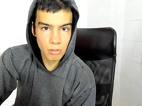 seigfried0 online show from 2, 3, 2025