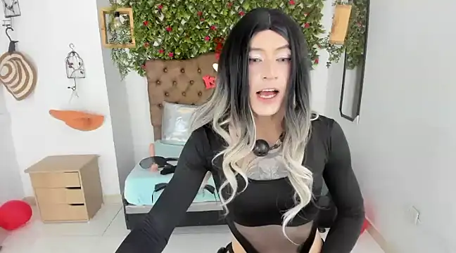 Alishaa Nixx online show from 4, 3, 2025