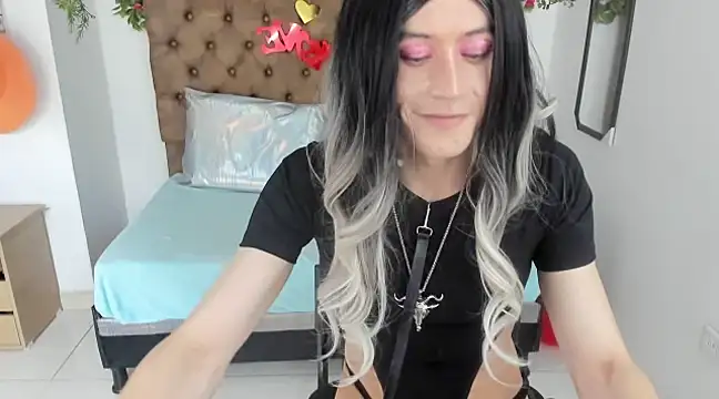 Alishaa Nixx online show from 5, 3, 2025