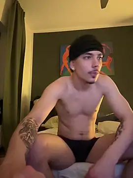 NaomiMulan online show from 22, 2, 2025