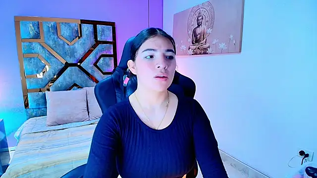 Zamira Taylor online show from 4, 11, 2025