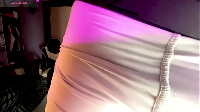 Snapshot of jeffvalemtino chatting on 16, 2, 2026 jeffvalemtino online show from 16, 2, 2026