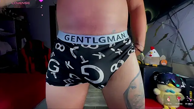 Snapshot of jeffvalemtino chatting on 7, 4, 2026 jeffvalemtino online show from 7, 4, 2026