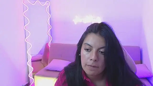 Coraline tay online show from 28, 2, 2025