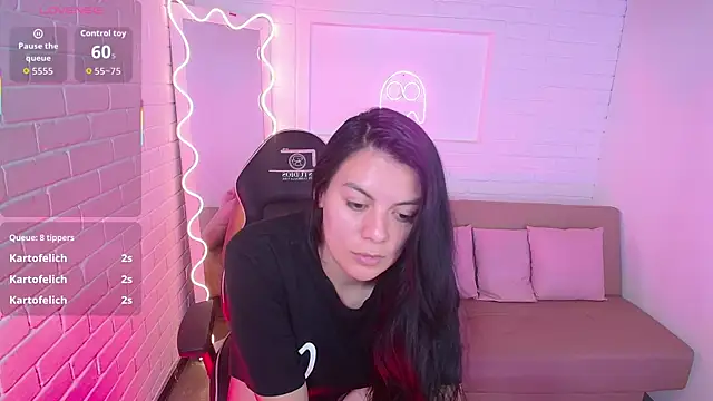 Coraline tay online show from 12, 9, 2025