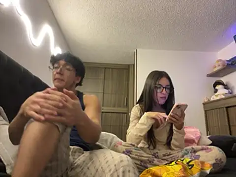 DesireLuxe online show from 15, 1, 2026