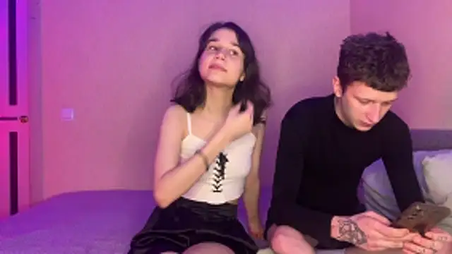 baby lesi online show from 17, 10, 2025