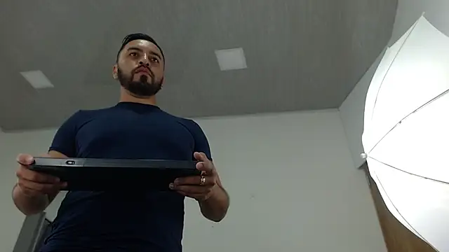 sebastian colle online show from 10, 3, 2025